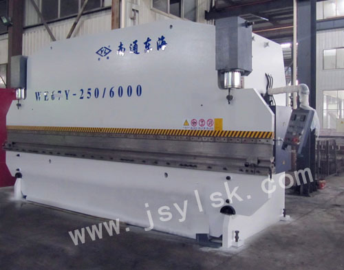 we67y-250/6000液壓折(she)彎機